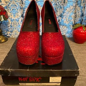 Hot Topic Platform Ruby Slippers Size 9.